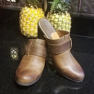 NWOT Born Concept Mule